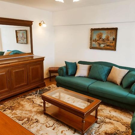 L'Imerald Ultra-Central Apartment-Artesian Fountains View Букурещ Екстериор снимка