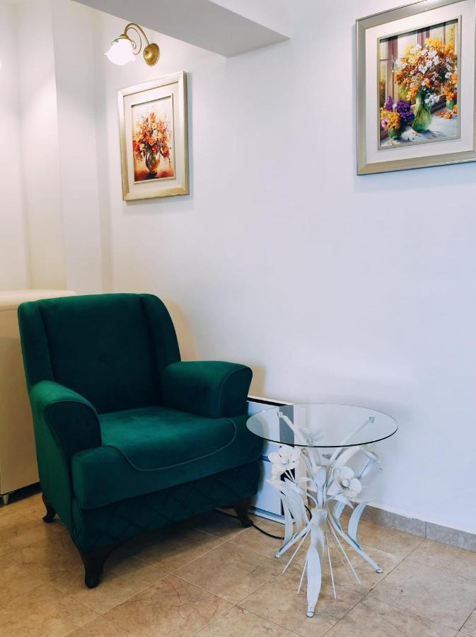 L'Imerald Ultra-Central Apartment-Artesian Fountains View Букурещ Екстериор снимка
