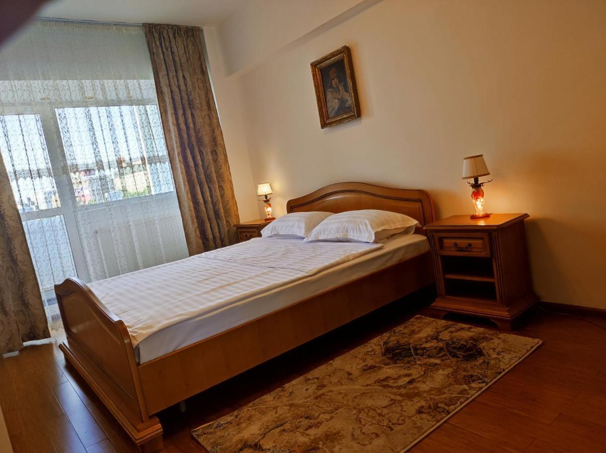 L'Imerald Ultra-Central Apartment-Artesian Fountains View Букурещ Екстериор снимка
